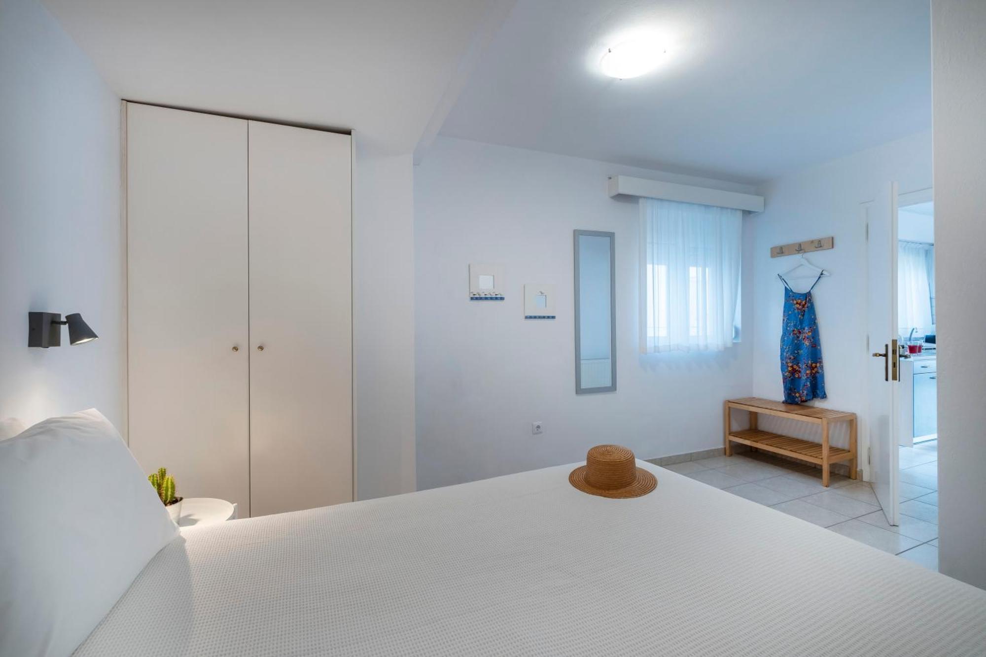 Meli Apartments & Villas كيفيريون المظهر الخارجي الصورة