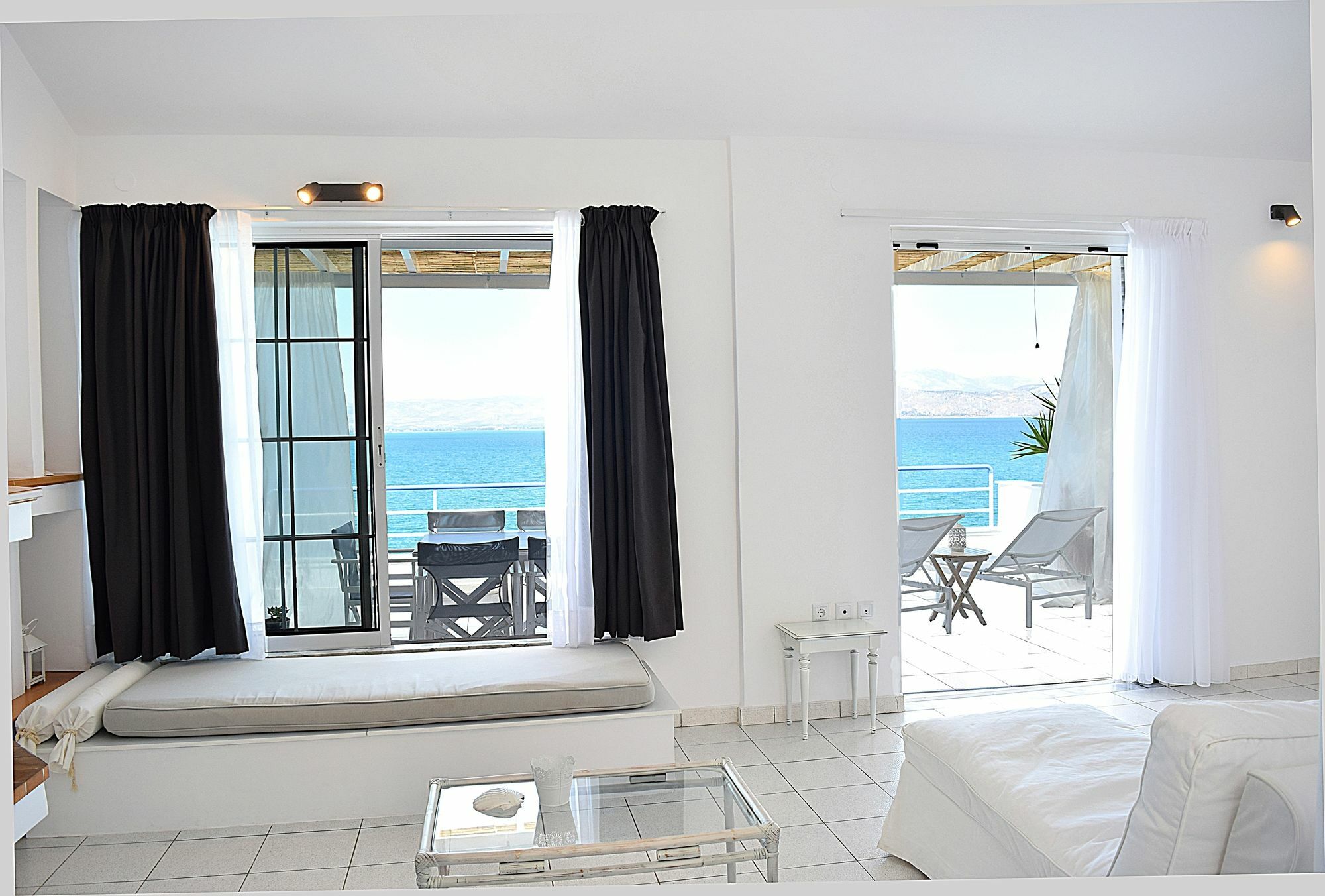 Meli Apartments & Villas كيفيريون المظهر الخارجي الصورة